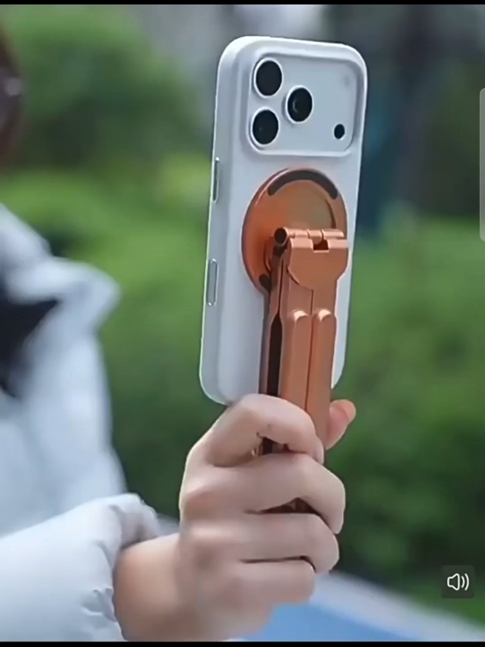 Universal White Phone Case with Rose Gold Folding Stand Grip